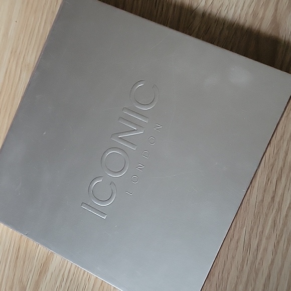 Iconic London Day to slay - Picture 2 of 3